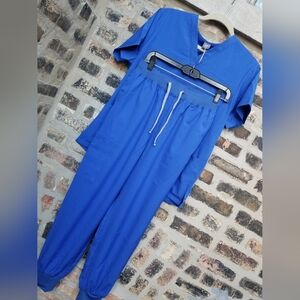 NiaaHinn - Unisex, Scrub Top & Bottom, M, Royal Blue